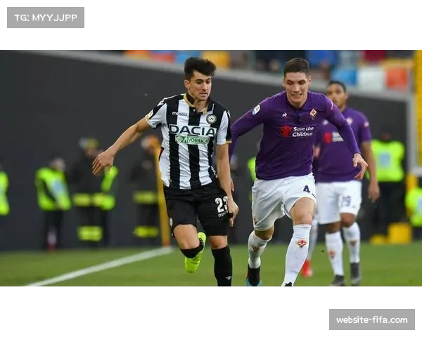 意甲中下游卡位战 莱切主场保级争分萨索洛客场冲击中游