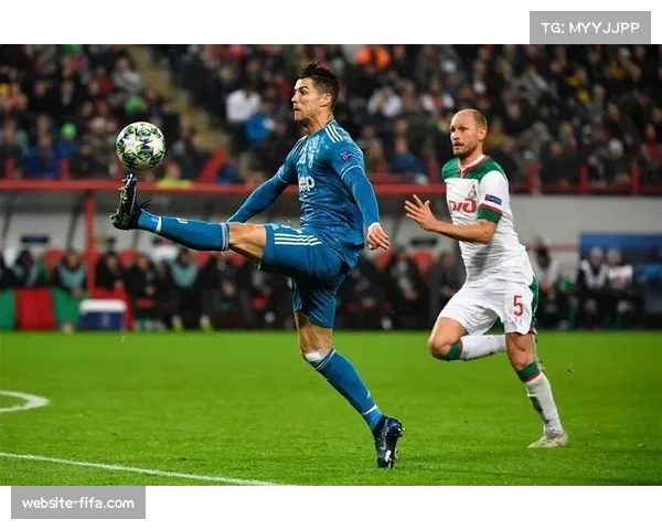 尤文图斯客场2-5惨败加拉塔萨雷 后防线重组问题彻底暴露